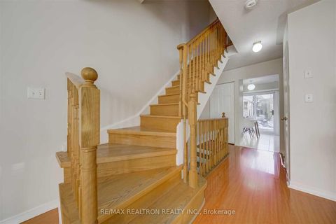 Photo 7 at 612 - 28 Rosebank Drive, Malvern, Toronto