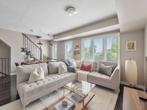 Photo 4 at 232 - 10 Foundry Avenue, Junction, Toronto