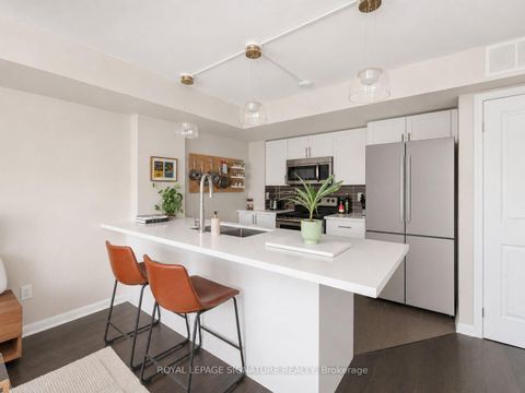 Photo 8 at 232 - 10 Foundry Avenue, Junction, Toronto