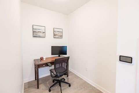 Photo 12 at 1002 - 120 Eagle Rock Way, Rural Vaughan, Vaughan