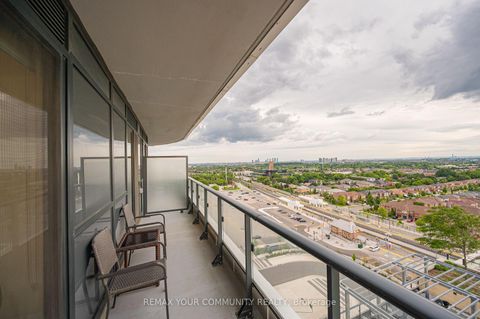 Photo 13 at 1002 - 120 Eagle Rock Way, Rural Vaughan, Vaughan