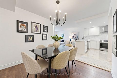 Photo 16 at 210 - 7601 Bathurst Street, Yorkhill, Vaughan