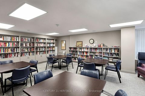 Photo 31 at 210 - 7601 Bathurst Street, Yorkhill, Vaughan