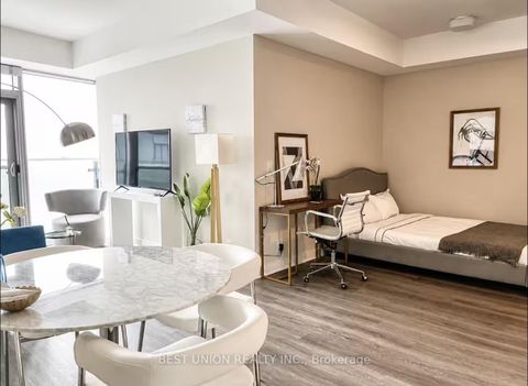 Photo 9 at 5706 - 14 York Street, Waterfront Communities C1, Toronto