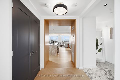 Photo 2 at 2505 - 330 Richmond Street W, Waterfront Communities C1, Toronto