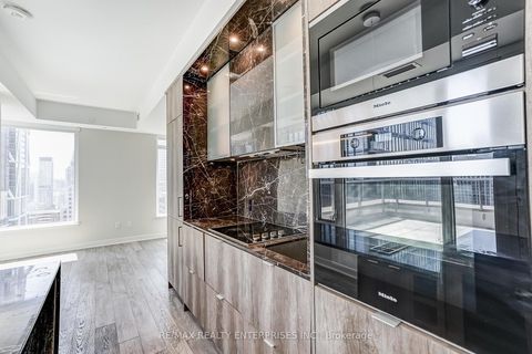 Photo 21 at 2409 - 11 Yorkville Avenue, Annex, Toronto