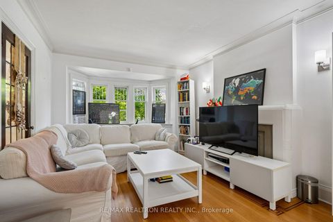 Photo 5 at 707 Hillsdale Avenue E, Mount Pleasant East, Toronto