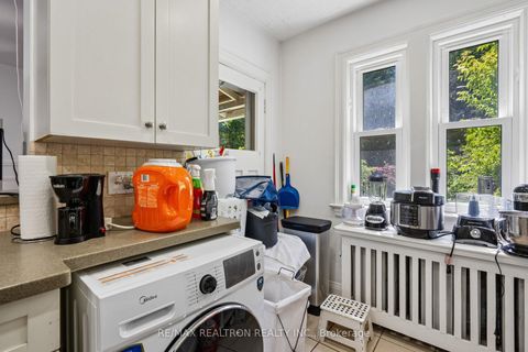 Photo 16 at 707 Hillsdale Avenue E, Mount Pleasant East, Toronto