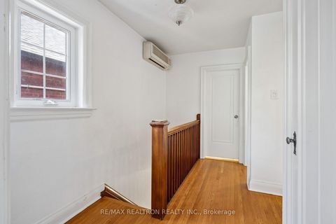 Photo 18 at 707 Hillsdale Avenue E, Mount Pleasant East, Toronto