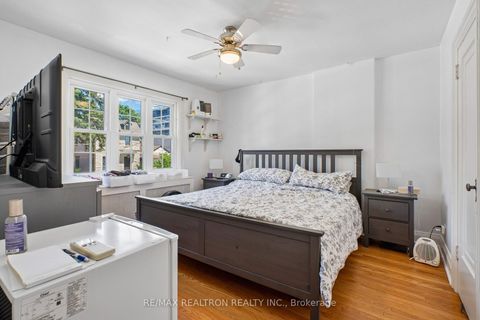 Photo 19 at 707 Hillsdale Avenue E, Mount Pleasant East, Toronto