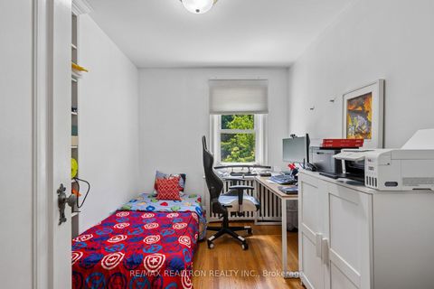 Photo 28 at 707 Hillsdale Avenue E, Mount Pleasant East, Toronto