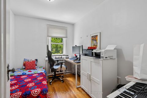Photo 29 at 707 Hillsdale Avenue E, Mount Pleasant East, Toronto