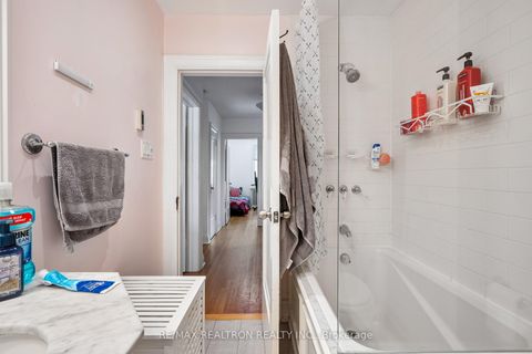 Photo 32 at 707 Hillsdale Avenue E, Mount Pleasant East, Toronto