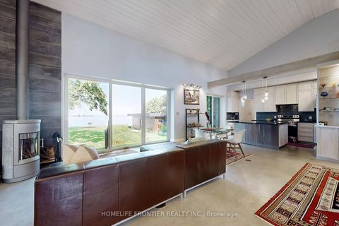 Photo 9 at 44 Irving Drive, Pefferlaw, Georgina