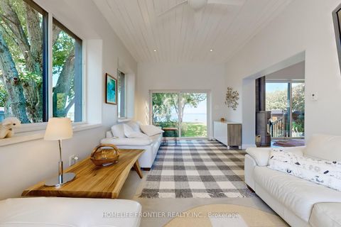 Photo 16 at 44 Irving Drive, Pefferlaw, Georgina