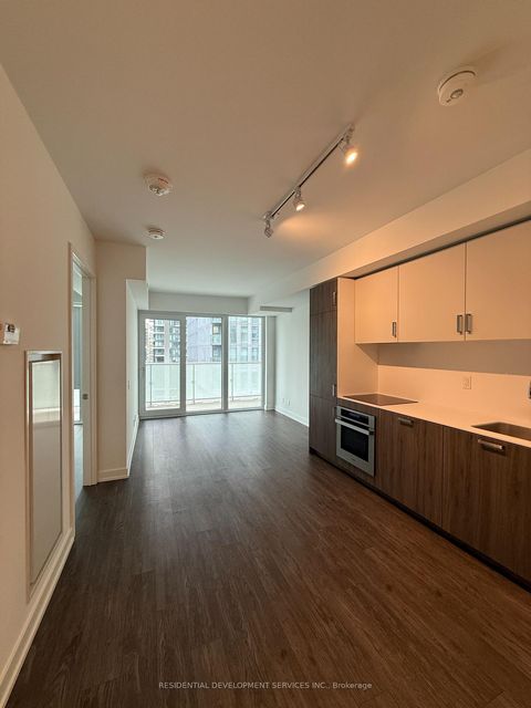 Photo 2 at 815 - 88 Queen Street, Yonge Corridor, Toronto