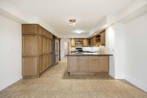 Photo 13 at 1821 - 80 Harrison Garden Boulevard, Willowdale East, Toronto