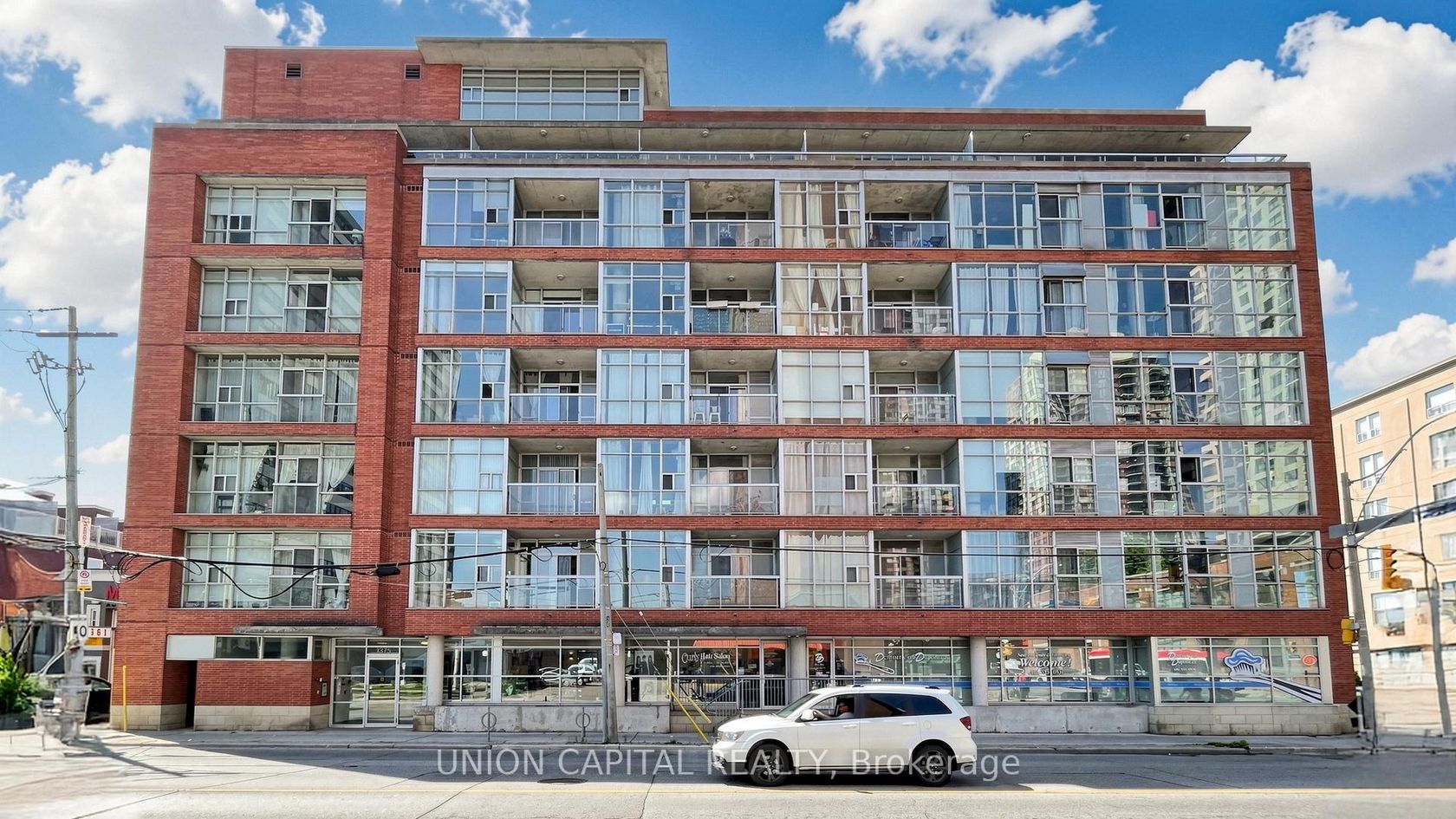210 - 1375 Dupont Street, Junction, Toronto photo 3