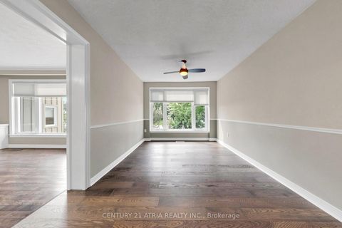 Photo 10 at 49 Netherford Road, Maple, Vaughan