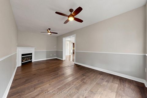 Photo 11 at 49 Netherford Road, Maple, Vaughan