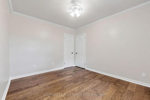 Photo 20 at 49 Netherford Road, Maple, Vaughan