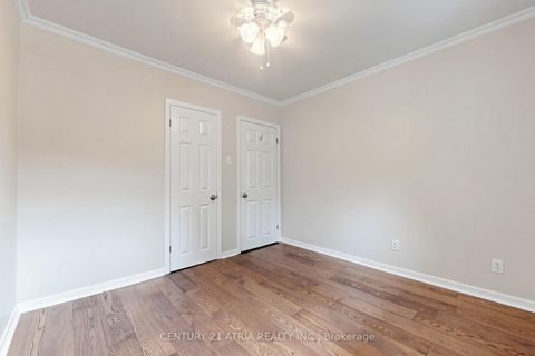 Photo 22 at 49 Netherford Road, Maple, Vaughan