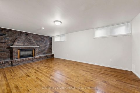 Photo 25 at 49 Netherford Road, Maple, Vaughan
