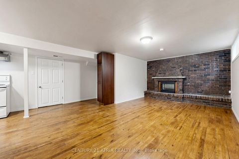 Photo 27 at 49 Netherford Road, Maple, Vaughan