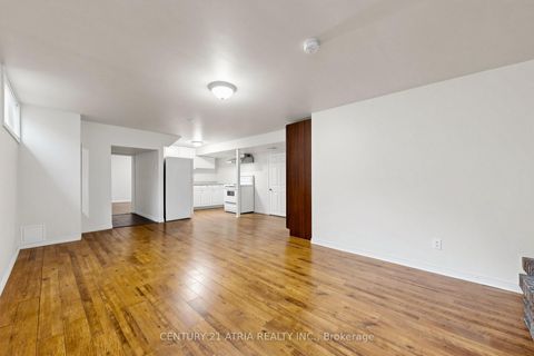 Photo 28 at 49 Netherford Road, Maple, Vaughan