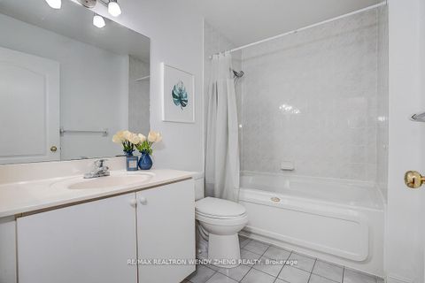Photo 34 at 1517 - 28 Sommerset Way, Willowdale East, Toronto