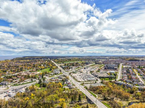 Photo 38 at 82 Barre Drive, Painswick North, Barrie