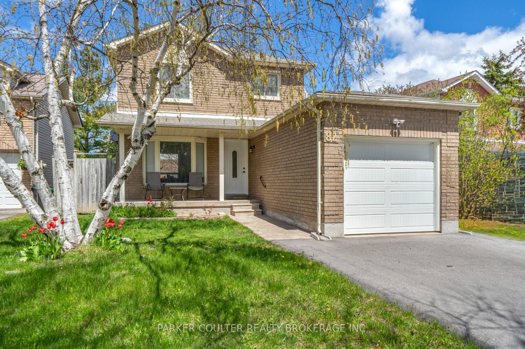 82 Barre Drive, Painswick North, Barrie photo number 2
