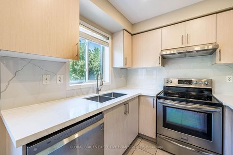 Photo 7 at 124 Conn Smythe Drive, Scarborough Village, Toronto