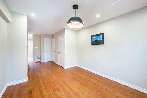 Photo 14 at 124 Conn Smythe Drive, Scarborough Village, Toronto