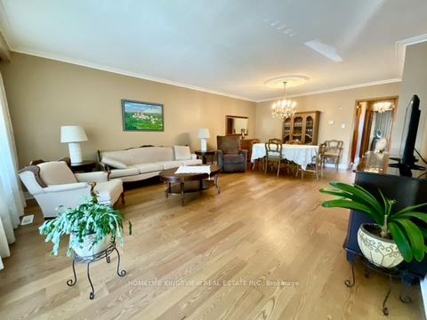 Photo 4 at 51 Seacliffe Boulevard, Humber Summit, Toronto