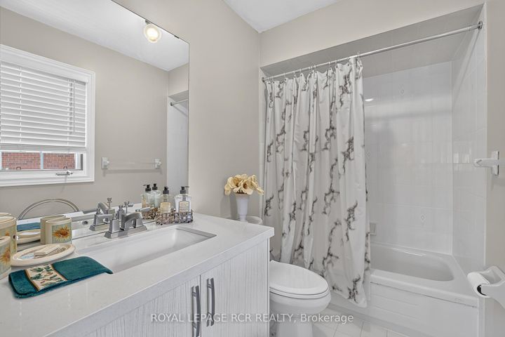Photo 22 at 713 Exceller Circle, Wyndham, Newmarket