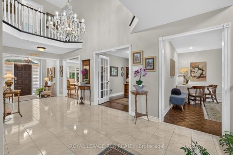 Photo 4 at 713 Exceller Circle, Wyndham, Newmarket