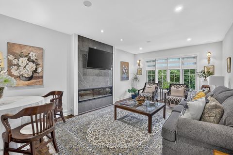 Photo 7 at 713 Exceller Circle, Wyndham, Newmarket