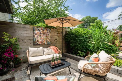 Photo 36 at 16 Blong Avenue, South Riverdale, Toronto
