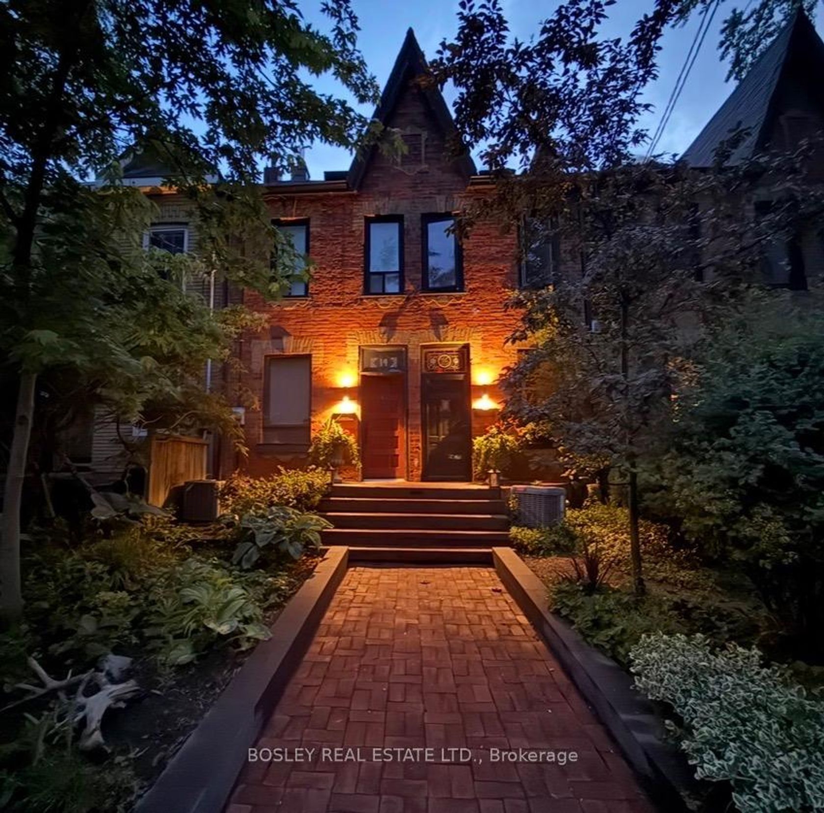 16 Blong Avenue, South Riverdale, Toronto 