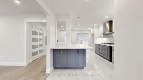 Photo 7 at 72 Halfmoon Square, Highland Creek, Toronto