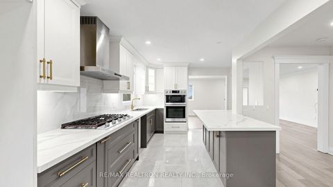 Photo 9 at 72 Halfmoon Square, Highland Creek, Toronto