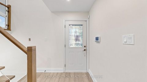 Photo 16 at 72 Halfmoon Square, Highland Creek, Toronto