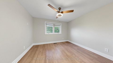 Photo 27 at 72 Halfmoon Square, Highland Creek, Toronto
