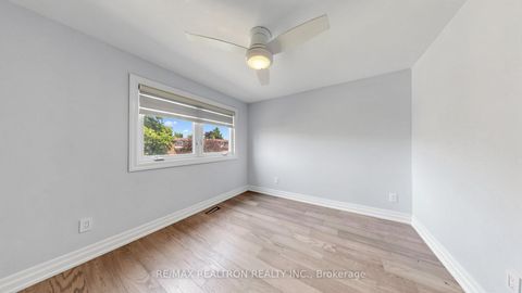 Photo 29 at 72 Halfmoon Square, Highland Creek, Toronto