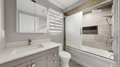 Photo 32 at 72 Halfmoon Square, Highland Creek, Toronto