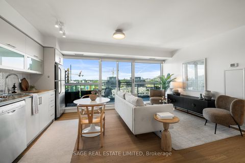 Photo 2 at 1608 - 100 Western Battery Road, Niagara, Toronto