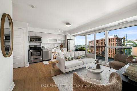 Photo 4 at 1608 - 100 Western Battery Road, Niagara, Toronto
