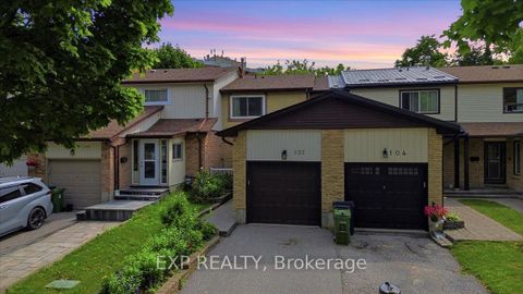 Photo 0 at 102 Red River Crescent, Rouge E11, Toronto