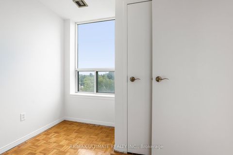 Photo 9 at PH06 - 955 O'Connor Drive, Parkview, Toronto